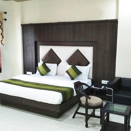 R.S Hotel & Restaurant Amritsar Eksteriør bilde