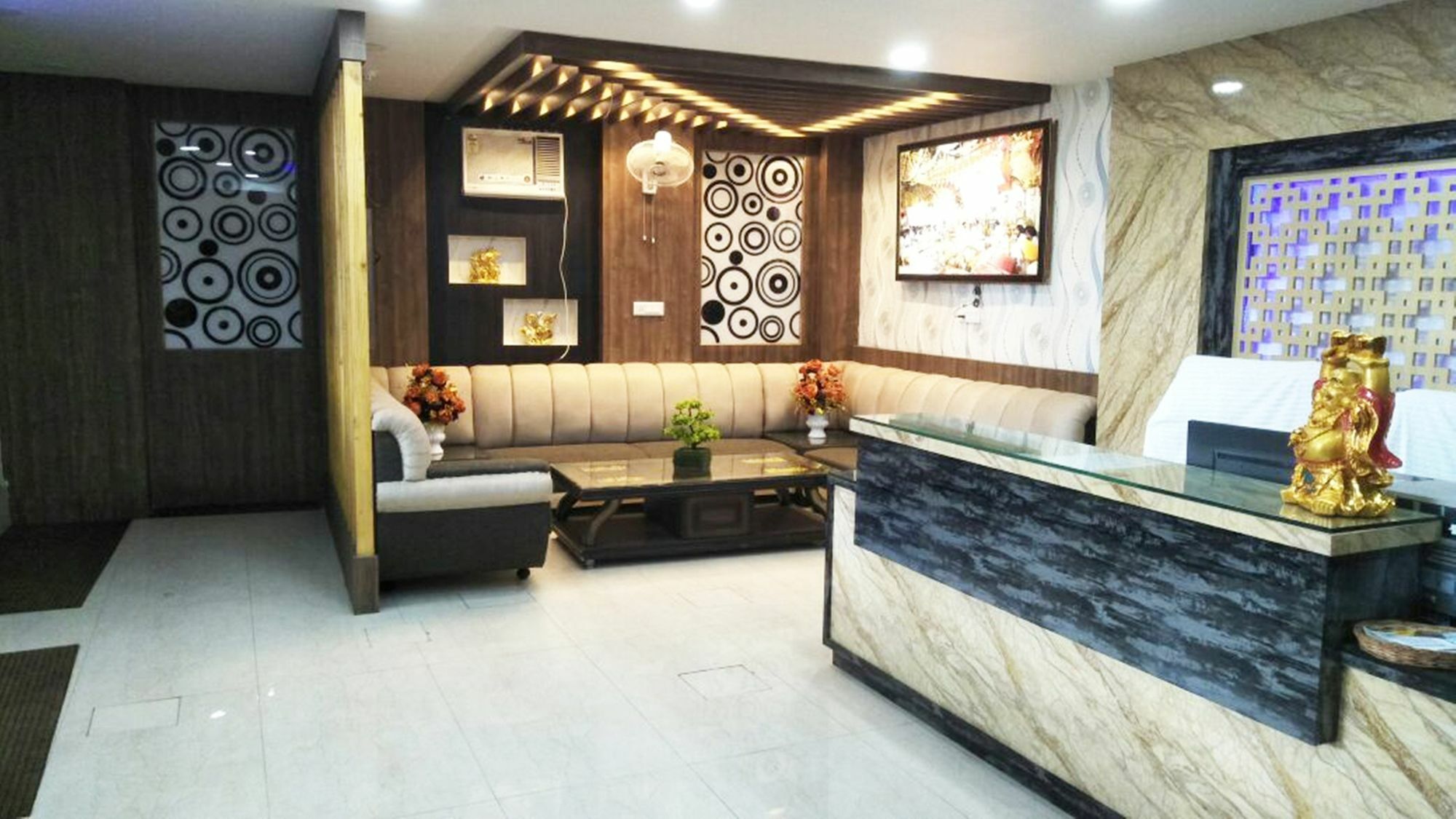 R.S Hotel & Restaurant Amritsar Eksteriør bilde